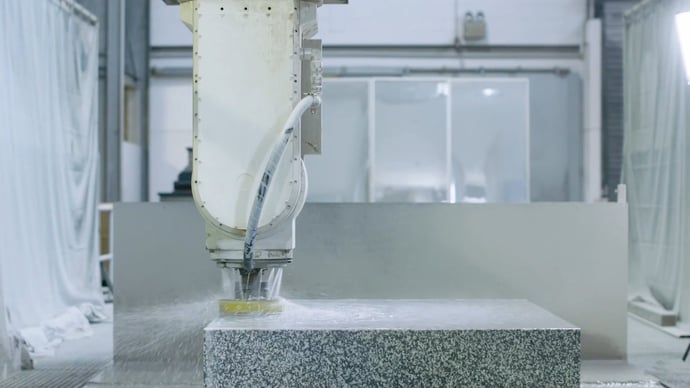 The advantages of granite for precision optics machines