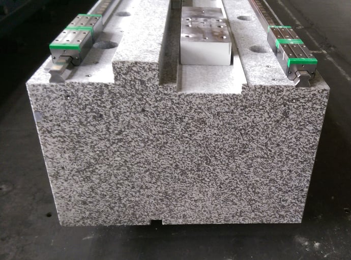 Wettbewerbsfähiger mit Granit im Maschinenbau